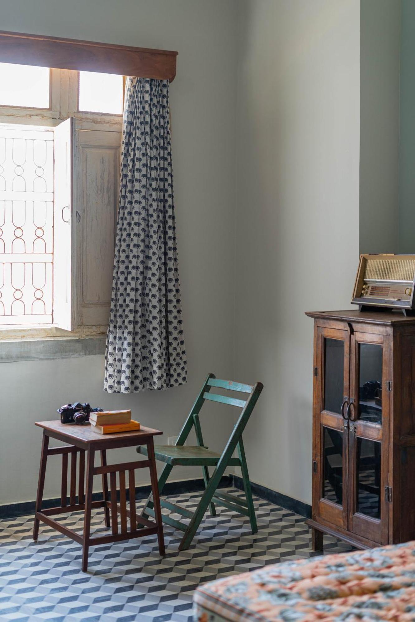 Kol Pol Mohalla Boutique Stay ウダイプル エクステリア 写真