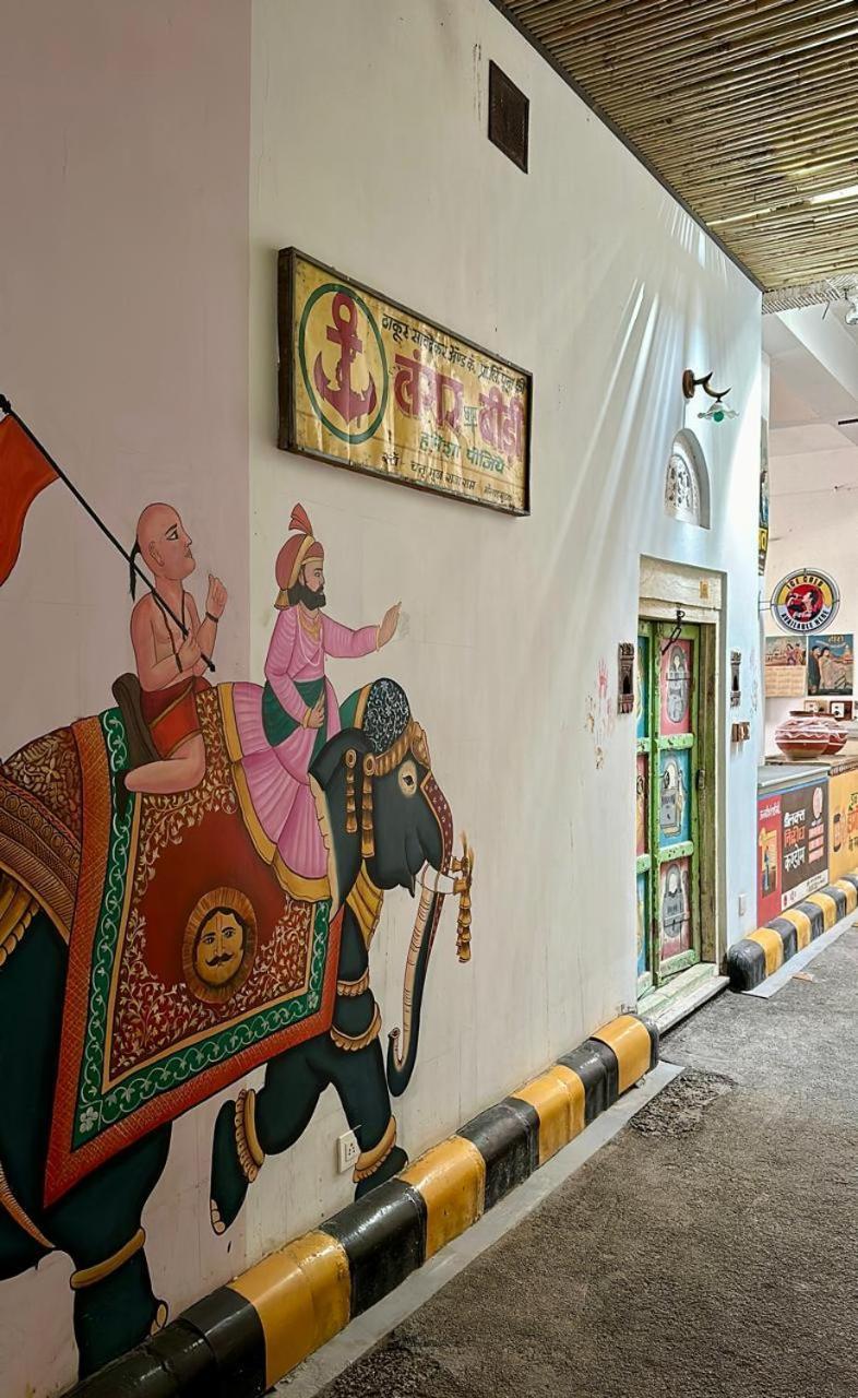 Kol Pol Mohalla Boutique Stay ウダイプル エクステリア 写真