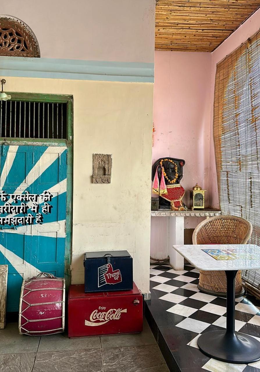 Kol Pol Mohalla Boutique Stay ウダイプル エクステリア 写真